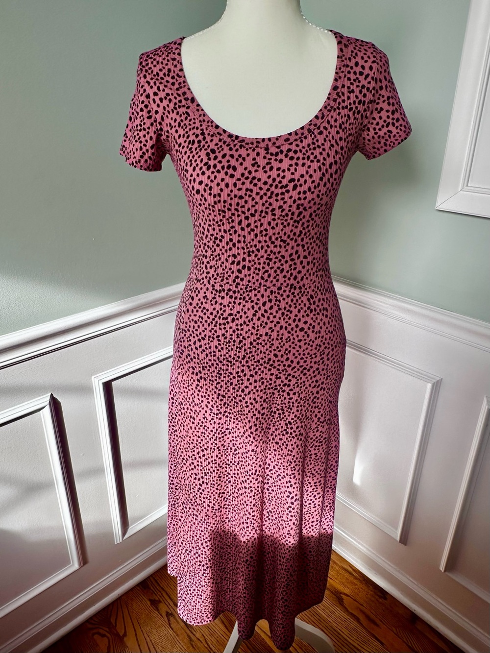 Jessica Simpson Midi Dress Mauve Pink Black Animal Dot Print Size M EUC